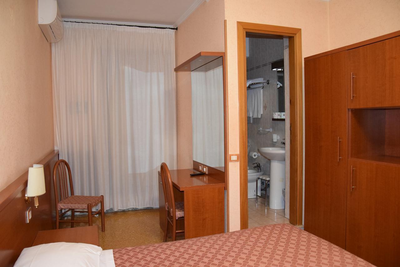 Hotel Bruna Rome Extérieur photo