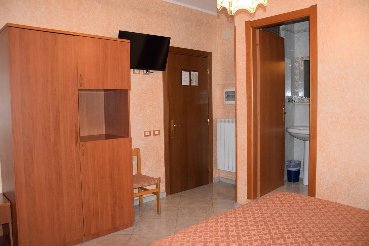 Hotel Bruna Rome Extérieur photo